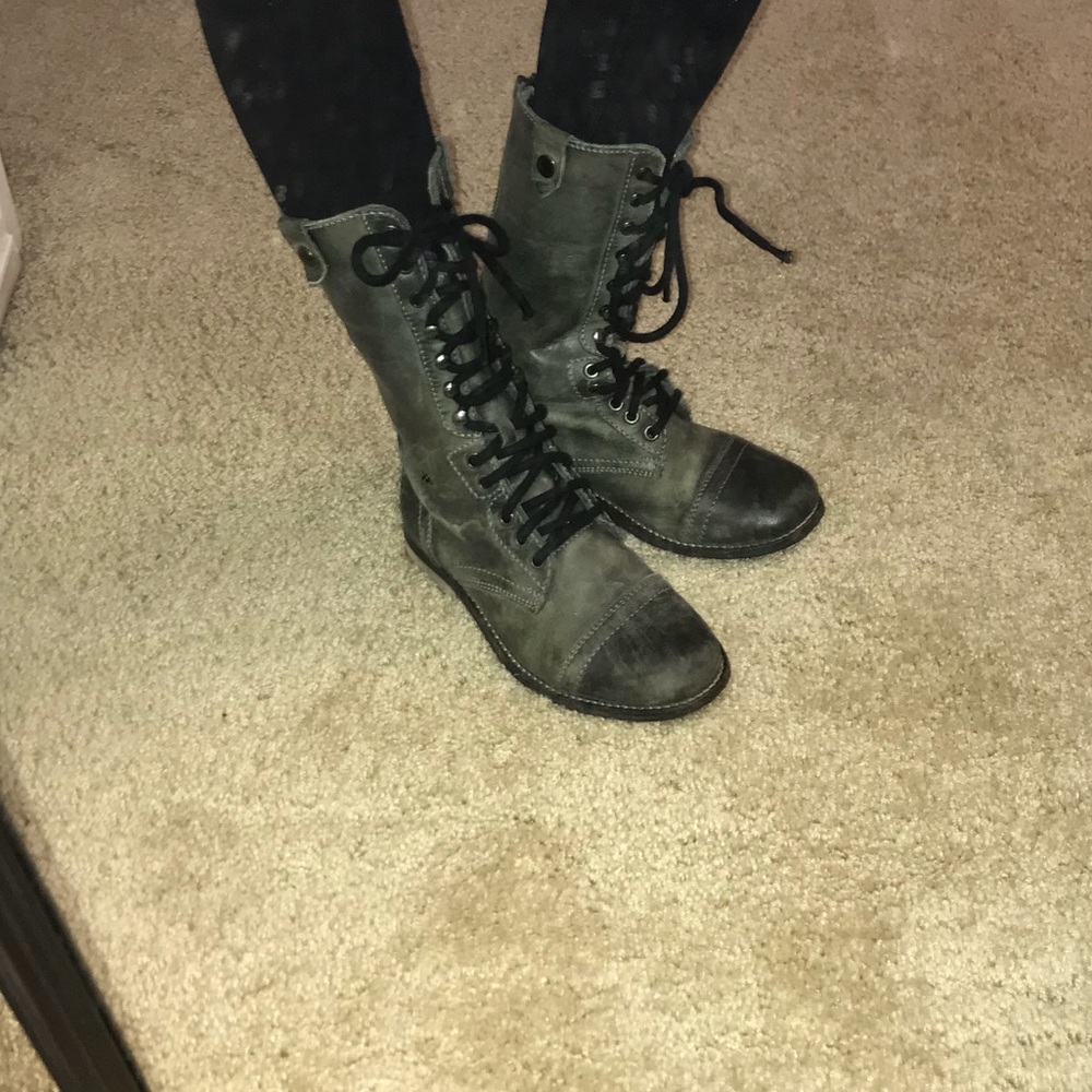 Grey Distressed Fold Over Combat Boots Size 5.5